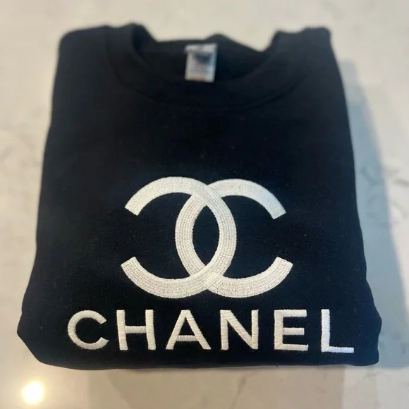 Embroidered Chanel Crewneck - Picture 1 of 6